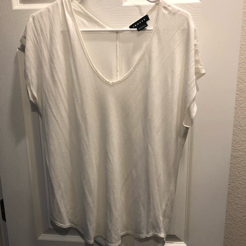 Trouve off white tee shirt